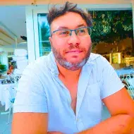  Candidatura come insegnante di lingua araba e italiana  Gentili Signori